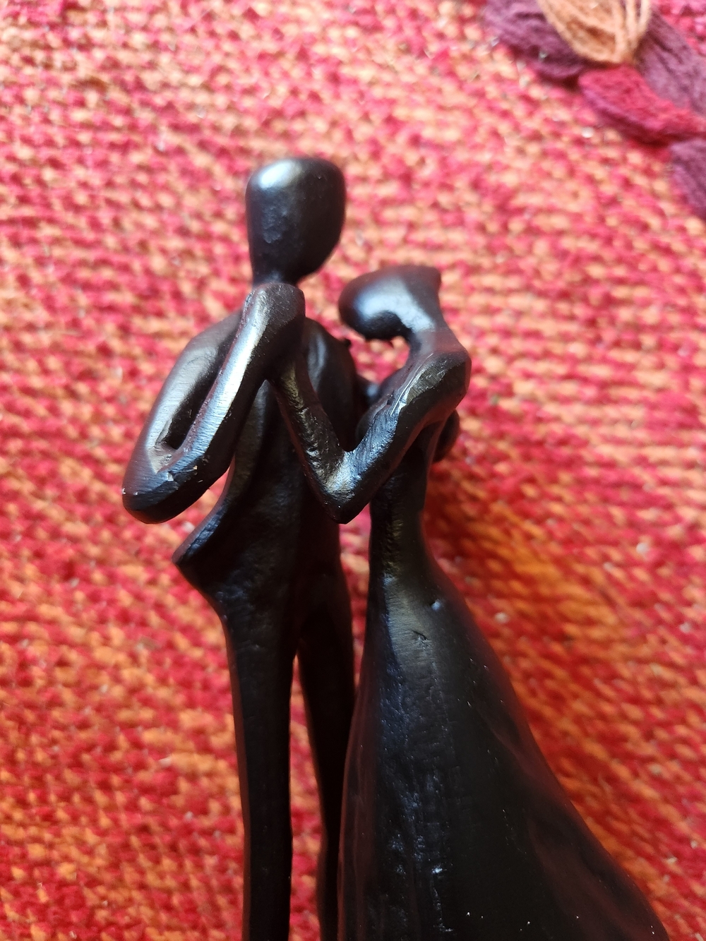 Black Abstract Couple Statue - Decorative Home Art - Picture 2 of 7